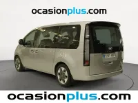 Usado Hyundai Staria 177 CV (130 kW) 2022 Gris / plata Monovolumen