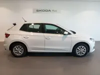 Usado Skoda Fabia Selection 80 CV (58 kW) 2024 Blanco Utilitario