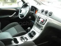 Usado Ford S-MAX Trend 115 CV (84 kW) 2011 Gris / plata Monovolumen