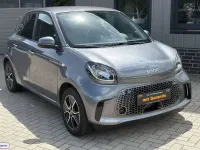 Usado Smart ForFour Electric Drive Passion 60 kW (82 CV) 2021 Gris Utilitario