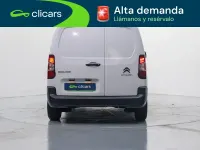 Usado Citroën Berlingo 100 CV (73 kW) 2022 Blanco Monovolumen