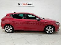 Usado Seat Leon FR 116 CV (85 kW) 2025 Rojo Berlina
