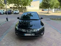 Usado Honda Civic Comfort 140 CV (102 kW) 2009 Negro Berlina