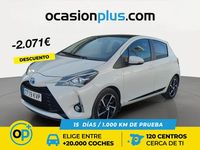 Usado Toyota Yaris Hybrid Advance 100 CV (73 kW) 2019 Blanco Berlina