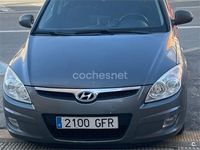 Käytetty Hyundai i30 Comfort 109 HP (80 kW) 2008 Harmaa Sedan