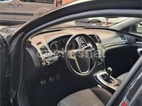 Usado Opel Insignia Sport 130 CV (95 kW) 2011 Negro Familiar