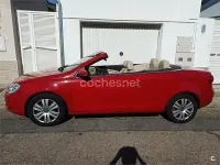 Usado VW Eos 140 CV (102 kW) 2008 Rojo Descapotable