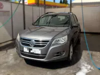 Usado VW Tiguan Advance 140 CV (102 kW) 2011 Gris SUV