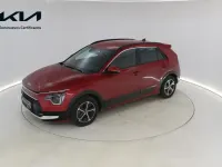 Usado Kia Niro 141 CV (103 kW) 2024 Rojo SUV