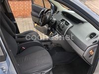 Usado Renault Scénic II Dynamique 130 CV (95 kW) 2007 Gris / plata Monovolumen