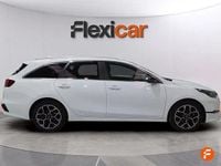 Usado Kia Ceed Style 100 CV (73 kW) 2025 Blanco Utilitario
