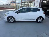 Usado Renault Clio V Intens 100 CV (73 kW) 2022 Blanco Berlina