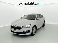 Usado Skoda Scala Ambition 110 CV (80 kW) 2024 Blanco glaciar Utilitario