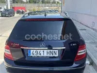 Usado Mercedes C200 136 CV (100 kW) 2010 Azul Familiar