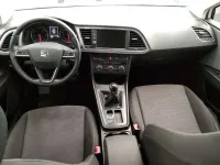 Usado Seat Leon ST Style 110 CV (80 kW) 2017 Blanco Familiar