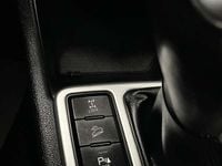 Usado Kia Sportage 136 CV (100 kW) 2022 Blanco SUV