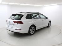 Usado VW Golf VIII 115 CV (84 kW) 2022 Blanco puro Familiar