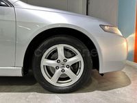 Usado Honda Accord Sport 140 CV (102 kW) 2004 Gris / plata Berlina