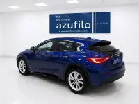 Usado Infiniti Q30 Premium 109 CV (80 kW) 2017 Azul Berlina