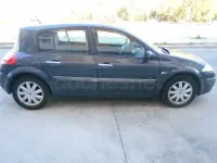 Usado Renault Mégane Expression 105 CV (77 kW) 2008 Negro Berlina