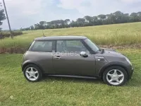 Usado Mini One D 88 CV (64 kW) 2006 Beige Utilitario