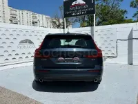 Begagnad Volvo V60 Business Edition 190 HK (139 kW) 2020 Blå Kombi