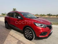 Usado Renault Kadjar LIMITED 140 CV (102 kW) 2021 Rojo SUV