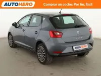 Usado Seat Ibiza ST CONNECT 90 CV (66 kW) 2015 Gris Familiar