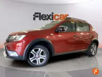 Usado Dacia Sandero Essentiel 90 CV (66 kW) 2019 Burdeos Utilitario