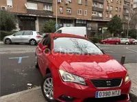 Usado Seat Leon ST Style 122 CV (89 kW) 2013 Rojo Familiar