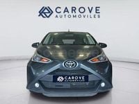 Usado Toyota Aygo X-play 72 CV (52 kW) 2019 Gris / plata Utilitario