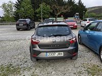 Usado Seat Ibiza SC CONNECT 90 CV (66 kW) 2016 Gris / plata Utilitario