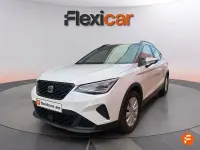 Usado Seat Arona Style 110 HP (80 kW) 2023 Branco SUV