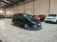 Usado Seat Altea Style 105 CV (77 kW) 2010 Negro Monovolumen