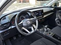 Usado Seat Leon Reference 116 CV (85 kW) 2021 Blanco Familiar