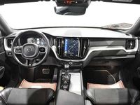 Usado Volvo XC60 R-Design 192 CV (141 kW) 2018 Gris SUV