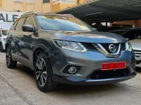 Usado Nissan X-Trail Tekna 130 CV (95 kW) 2017 Gris / plata SUV
