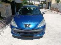 Usado Peugeot 206+ 70 CV (51 kW) 2010 Azul Utilitario