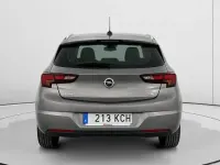 Usado Opel Astra Selective 110 CV (80 kW) 2017