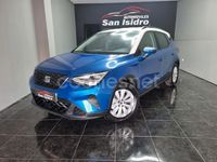 Usado Seat Arona Style 110 CV (80 kW) 2023 Azul SUV