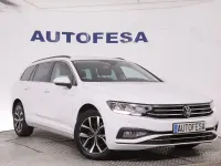 Usado VW Passat Executive 122 CV (89 kW) 2023 Blanco Familiar