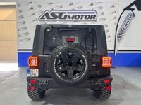Usado Jeep Wrangler Sahara 177 CV (130 kW) 2009 Negro SUV