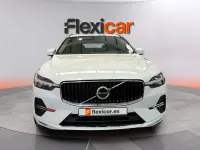 Usado Volvo XC60 Momentum 197 CV (144 kW) 2021 Blanco SUV