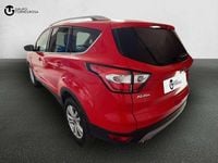 Usado Ford Kuga Trend+ 120 CV (88 kW) 2019 Rojo SUV