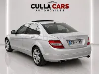 Usado Mercedes C320 Avantgarde 224 CV (164 kW) 2008 Gris / plata Berlina