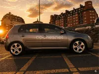 Usado VW Golf IV GTI 200 CV (147 kW) 2005 Gris / plata Berlina