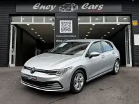 Usado VW Golf VIII 110 CV (80 kW) 2022 Gris / plata Berlina