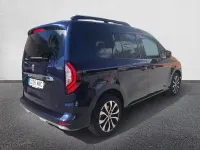 Usado Renault Kangoo Techno 88 kW (120 CV) 2024 Azul Monovolumen