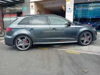 Usado Audi S3 Sportback Sport 310 CV (228 kW) 2019 Gris Utilitario