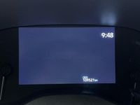 Usado Toyota Yaris Hybrid Plus 116 CV (85 kW) 2021 Gris Familiar